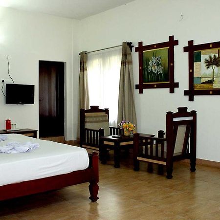 Wayanad Gate Resort Mananthavady Esterno foto